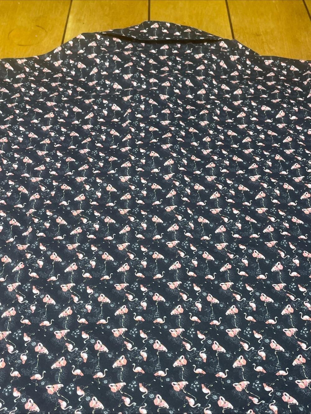 Bugatchi OooCotton 8 Way Tech Black Polo with Pink Flamingo Motif Size Large - Picture 15 of 16
